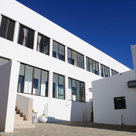 Shark Island Guesthouse Lüderitz Екстериор снимка