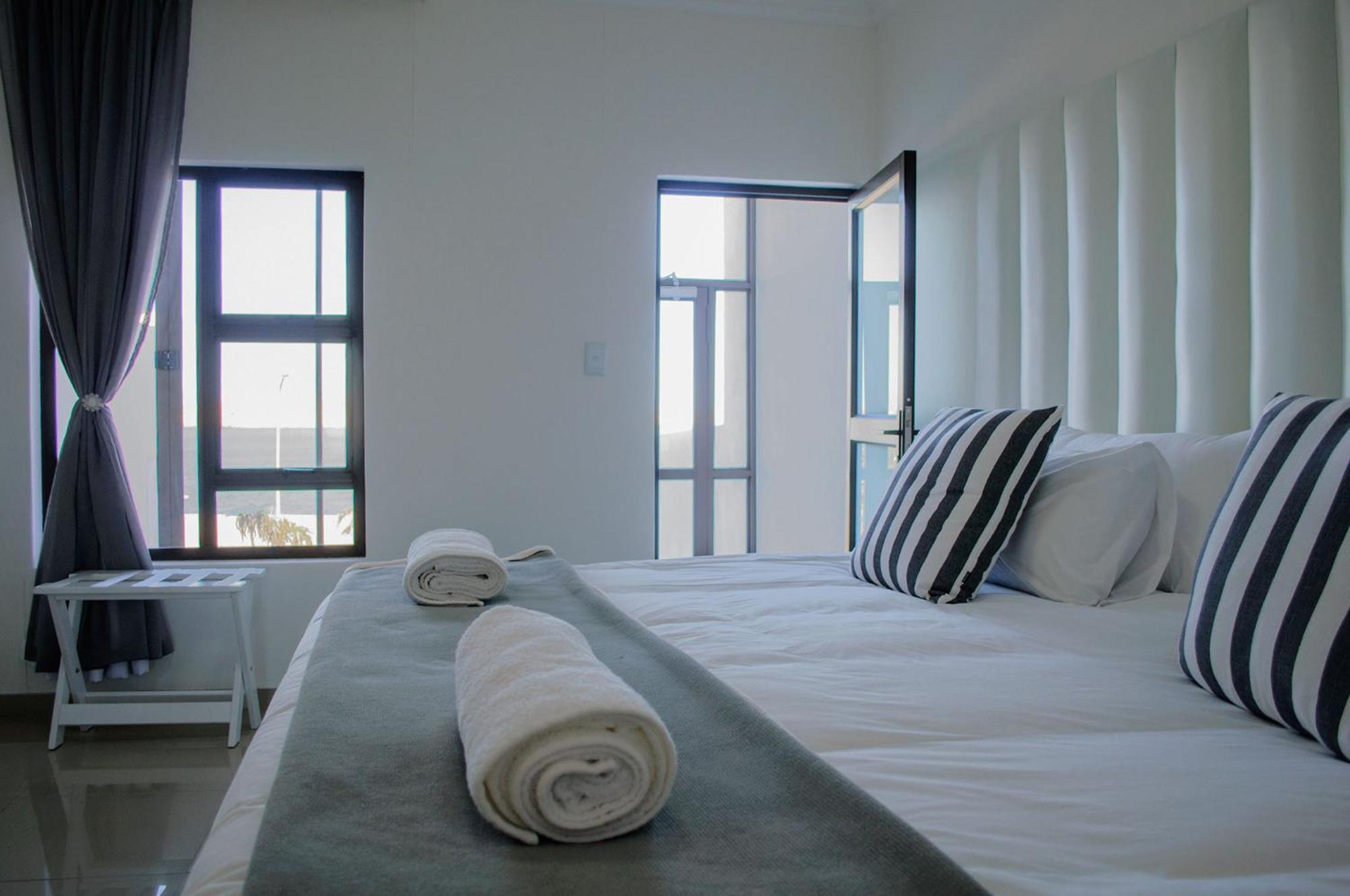 Shark Island Guesthouse Lüderitz Екстериор снимка