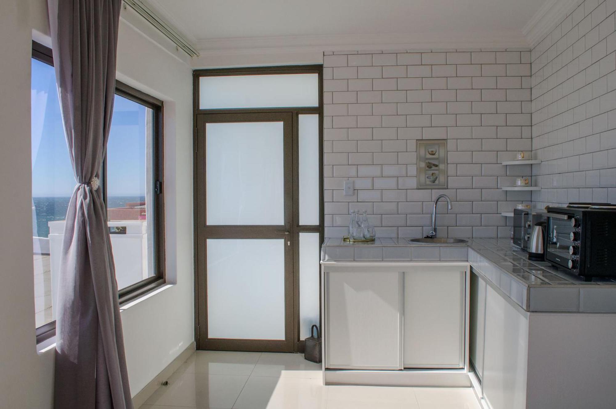 Shark Island Guesthouse Lüderitz Екстериор снимка