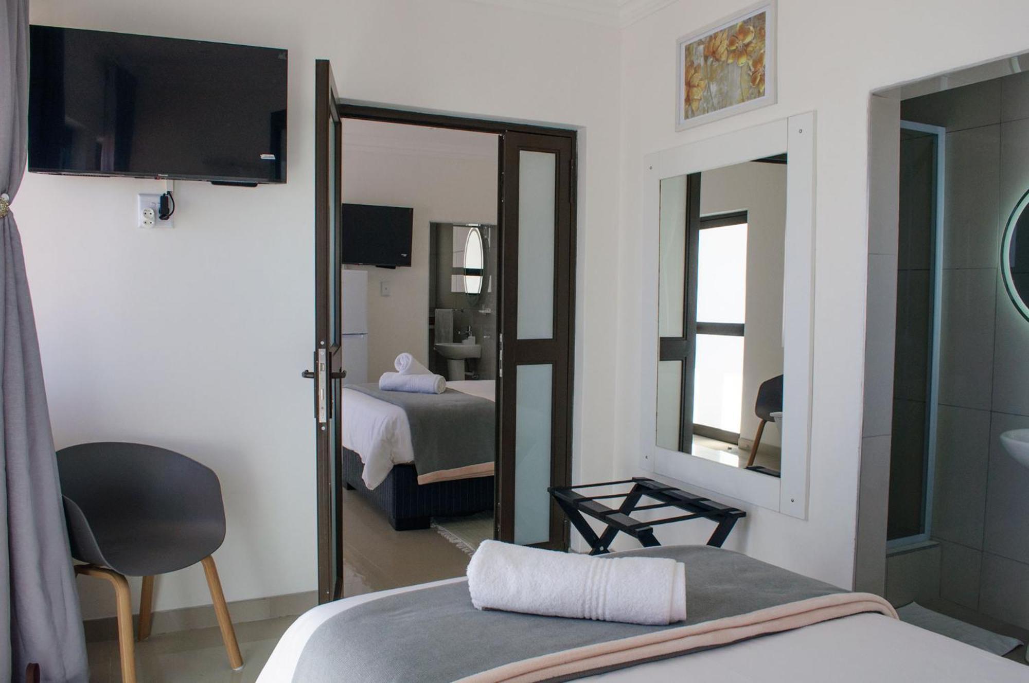 Shark Island Guesthouse Lüderitz Екстериор снимка